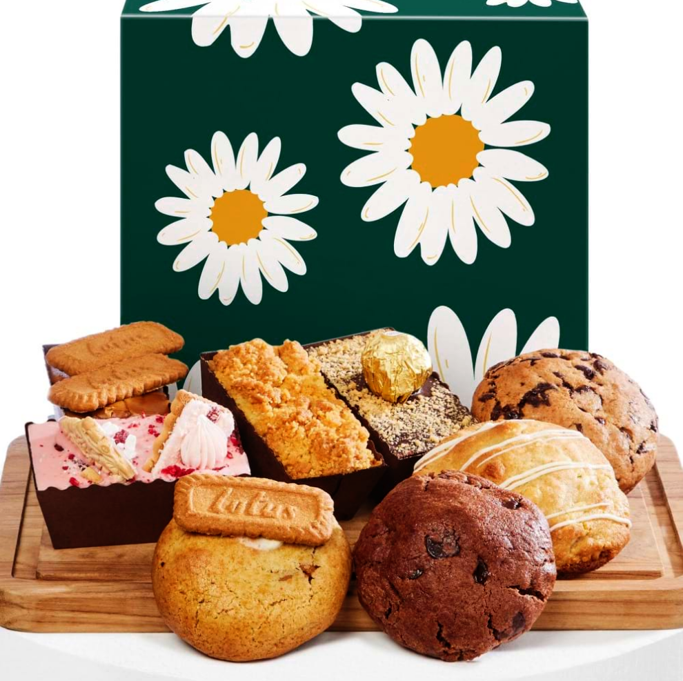 An image of a cake